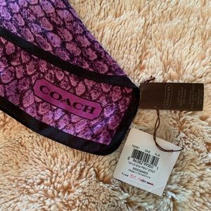 COPY - Snake print 100% silk scarf